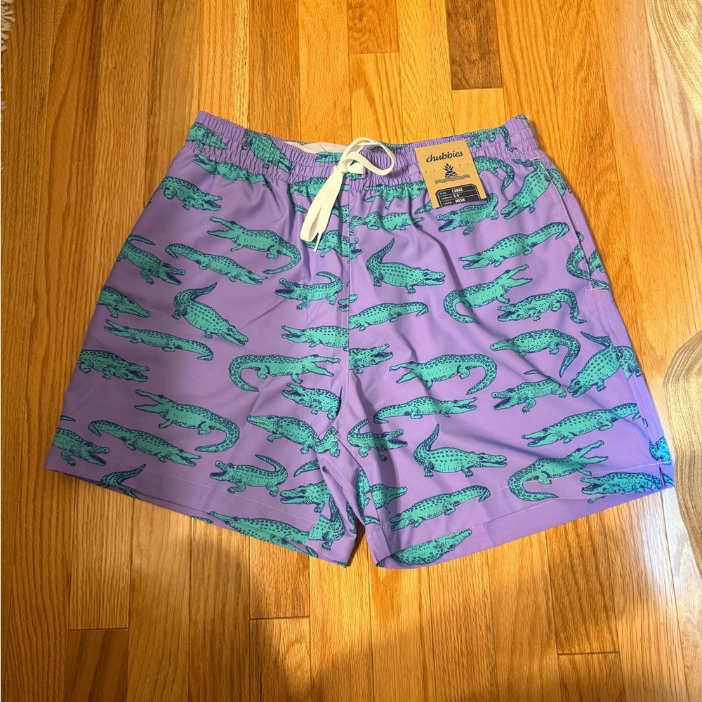 NWT Men’s 5.5” Chubbies swim trunks